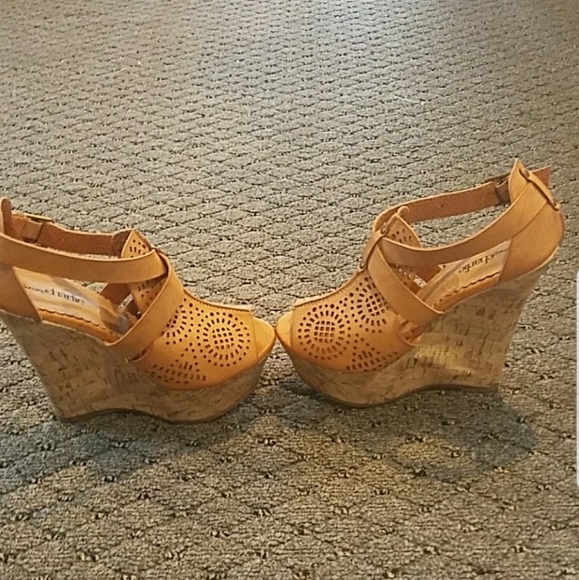 Wedges - Picture 3 of 3